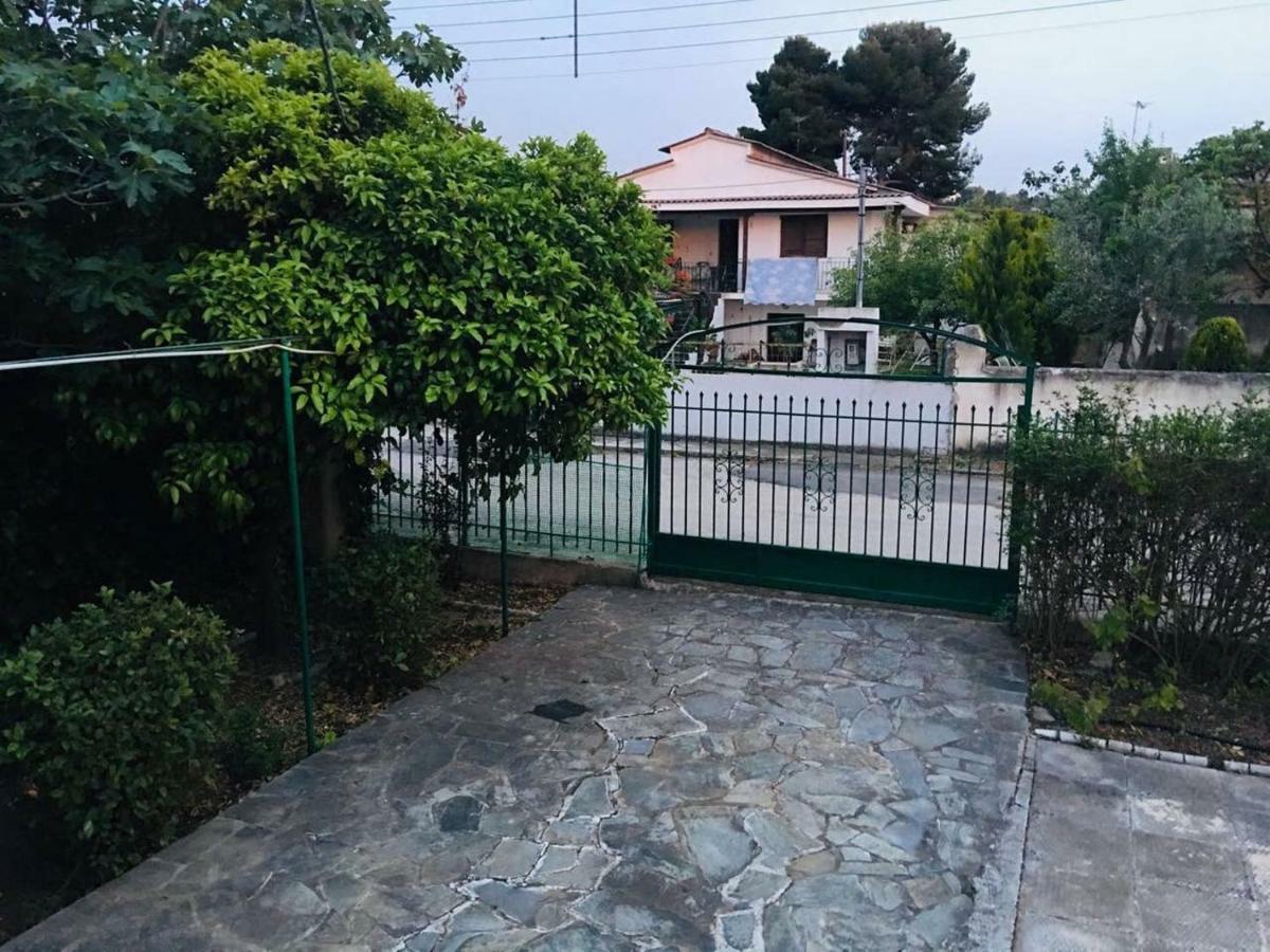 Dhílesi Angela Seaside Summer House מראה חיצוני תמונה
